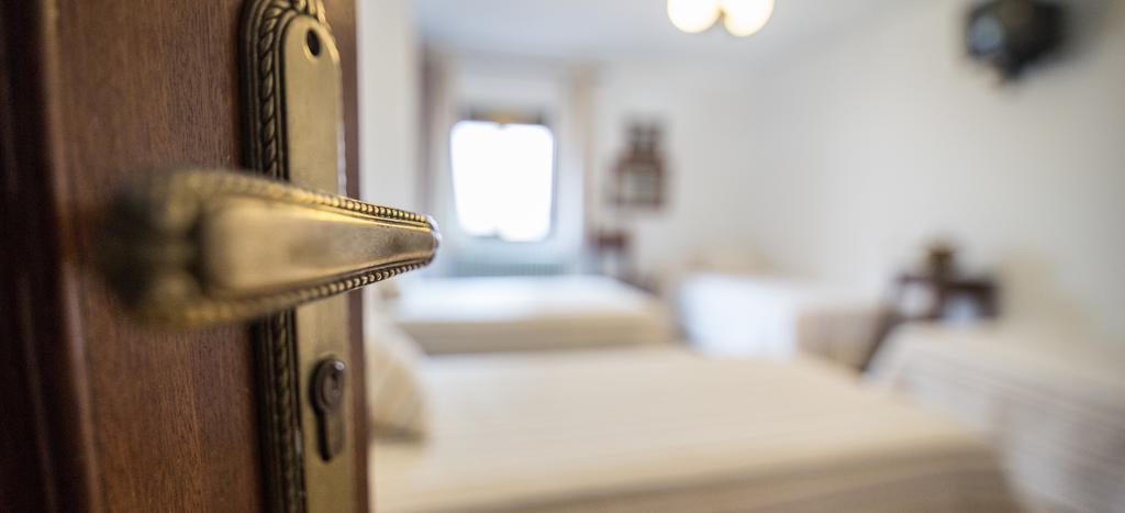 Hostal Alba Taruta Guadalupe  Rom bilde